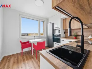 Prodej bytu 1+1, Hradec Králové - Nový Hradec Králové, třída Edvarda Beneše, 41 m2