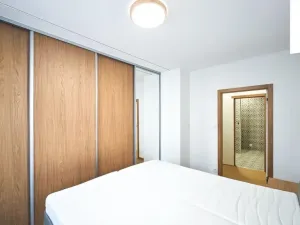 Pronájem bytu 3+1, Pardubice, Macanova, 75 m2