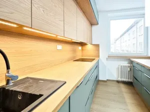 Pronájem bytu 3+1, Pardubice, Macanova, 75 m2