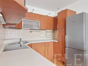 Pronájem bytu 3+kk, Praha - Vinoř, Českodubská, 82 m2