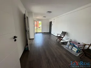 Prodej - jiné, Praha - Holešovice, Sanderova, 52 m2