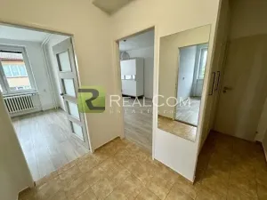 Pronájem bytu 2+1, Praha - Strašnice, Gutova, 52 m2