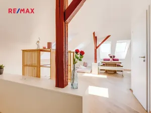 Prodej rodinného domu, Praha - Malešice, Bakalářská, 320 m2