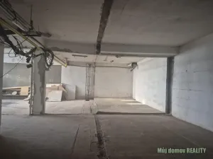 Pronájem výrobních prostor, Praha - Běchovice, Podnikatelská, 695 m2