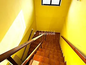 Prodej kanceláře, Zápy, 260 m2