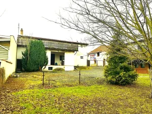 Prodej kanceláře, Zápy, 260 m2