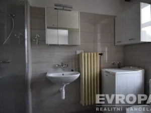 Pronájem bytu 1+kk, Štipoklasy, 24 m2