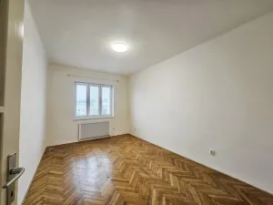 Pronájem bytu 2+kk, Praha - Nusle, Kloboučnická, 41 m2