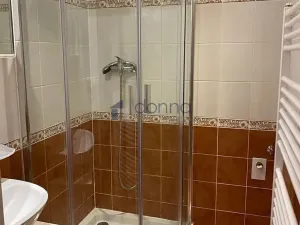 Pronájem bytu 1+kk, Praha, Grafická, 37 m2