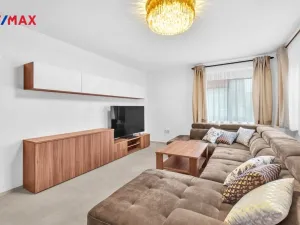 Prodej rodinného domu, Smiřice, Husova, 250 m2