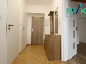 Pronájem bytu 2+1, Sokolov, Nádražní, 57 m2