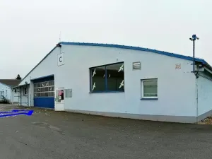 Pronájem skladu, Osov, 2385 m2