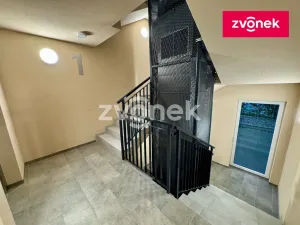 Pronájem bytu 2+kk, Zlín, Nad Stráněmi, 59 m2