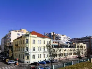 Pronájem obchodního prostoru, Praha - Vinohrady, Chrudimská, 360 m2