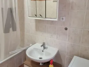 Pronájem atypického bytu, Brno - Židenice, Bělohorská, 84 m2