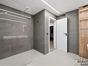 Pronájem rodinného domu, Lázně Bohdaneč, 192 m2