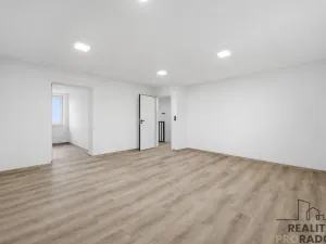 Pronájem rodinného domu, Lázně Bohdaneč, 192 m2