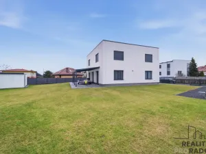 Pronájem rodinného domu, Lázně Bohdaneč, 192 m2