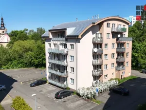 Pronájem garáže, Liberec - Liberec VI-Rochlice, Nádvorní, 19 m2