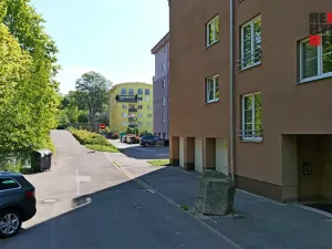 Pronájem garáže, Liberec - Liberec VI-Rochlice, Nádvorní, 19 m2