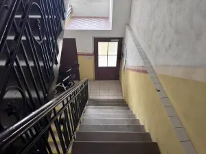 Pronájem obchodního prostoru, Praha - Libeň, Pod Kotlaskou, 100 m2