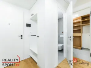 Pronájem bytu 2+kk, Praha - Smíchov, Podbělohorská, 62 m2