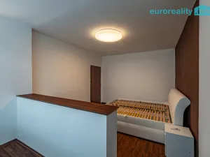 Prodej bytu 3+1, Horní Slavkov, Dlouhá, 65 m2