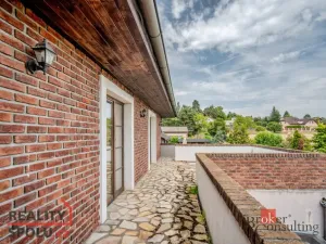 Prodej rodinného domu, Praha - Horní Počernice, Zárybnická, 307 m2