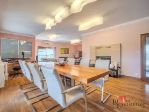 Prodej rodinného domu, Praha - Horní Počernice, Zárybnická, 307 m2