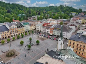 Prodej činžovního domu, Trutnov - Vnitřní Město, Krakonošovo náměstí, 857 m2