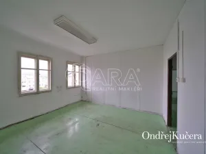 Prodej činžovního domu, Trutnov - Vnitřní Město, Krakonošovo náměstí, 857 m2