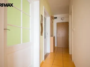 Prodej bytu 2+1, Hradec Králové - Třebeš, Hradecká, 46 m2