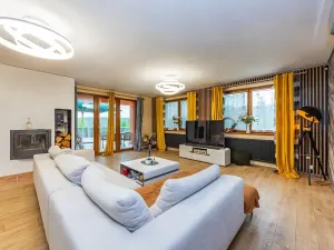 Prodej rodinného domu, Buš, 375 m2