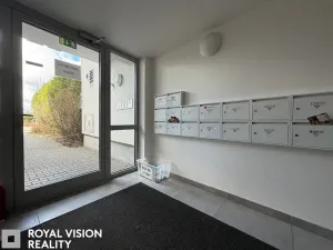 Prodej bytu 1+kk, Moravany, Jabloňová, 33 m2