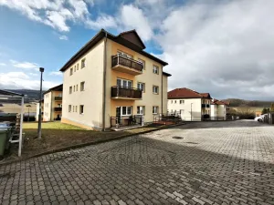 Pronájem bytu 3+kk, Kadaň, Na Strážišti, 57 m2