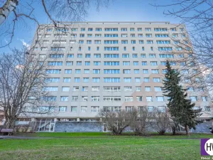 Pronájem bytu 2+kk, Praha, Hvězdova, 42 m2