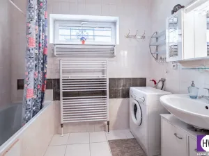 Prodej bytu 1+kk, Praha, Vřesová, 33 m2