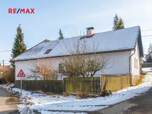 Prodej rodinného domu, Oselce, 168 m2