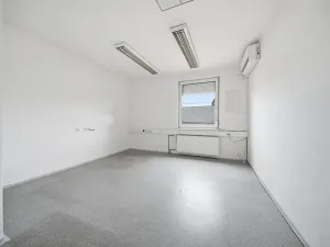 Prodej obchodního prostoru, Kravaře, Hlučínská, 205 m2