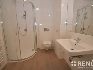 Pronájem bytu 2+kk, Brno, Churého, 41 m2