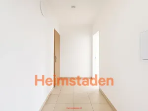 Pronájem bytu 1+kk, Karviná - Nové Město, Řecká, 28 m2