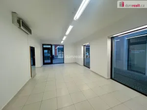 Pronájem obchodního prostoru, Kolín - Kolín I, Karlovo náměstí, 57 m2