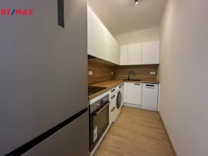 Pronájem bytu 2+kk, Příbram, Špitálská, 42 m2