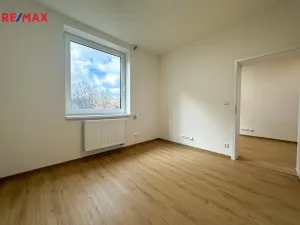 Pronájem bytu 2+kk, Příbram, Špitálská, 42 m2