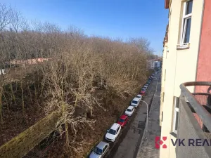 Pronájem bytu 2+kk, Praha - Košíře, Pod Klamovkou, 48 m2