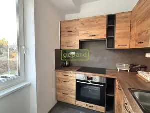 Pronájem bytu 3+kk, Praha, Na Šutce, 51 m2