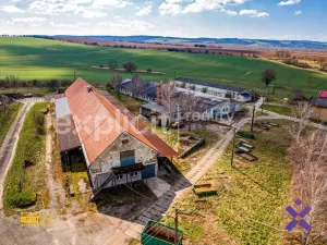 Prodej skladu, Březolupy, 3350 m2