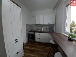Pronájem bytu 2+1, Olomouc, tř. Kosmonautů, 55 m2