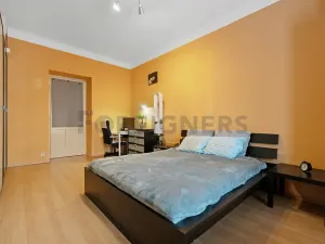 Prodej bytu 2+kk, Praha, 5. května, 51 m2