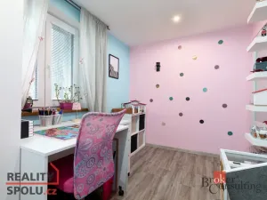 Prodej bytu 3+1, Opava - Předměstí, Těšínská, 59 m2